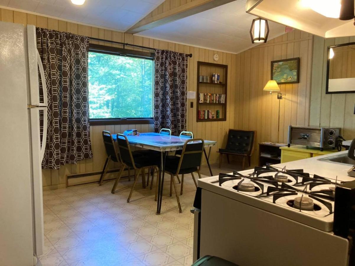 Musky Joe'S Twin Pines Resort New Post Exterior foto